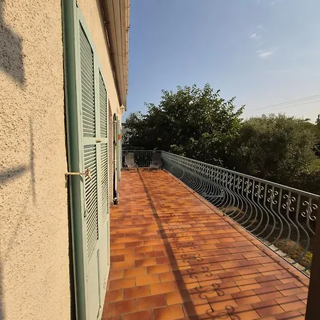 Chez Nous דירה