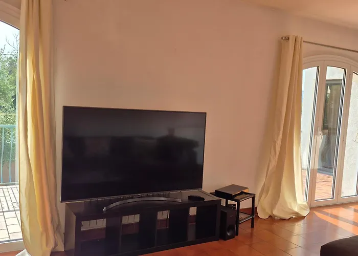 Chez Nous Apartment *